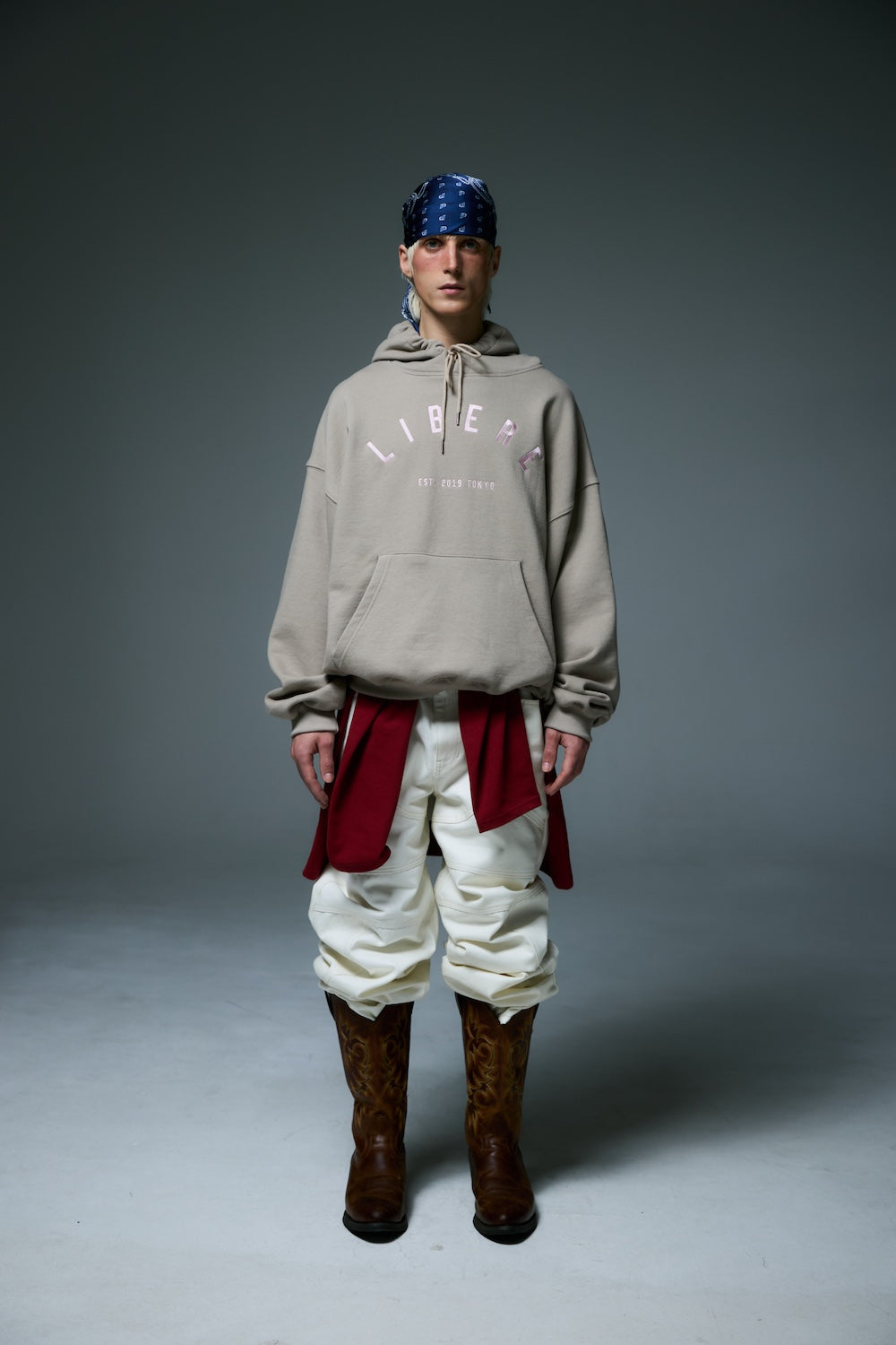 LOGO HOODIE / BROWN