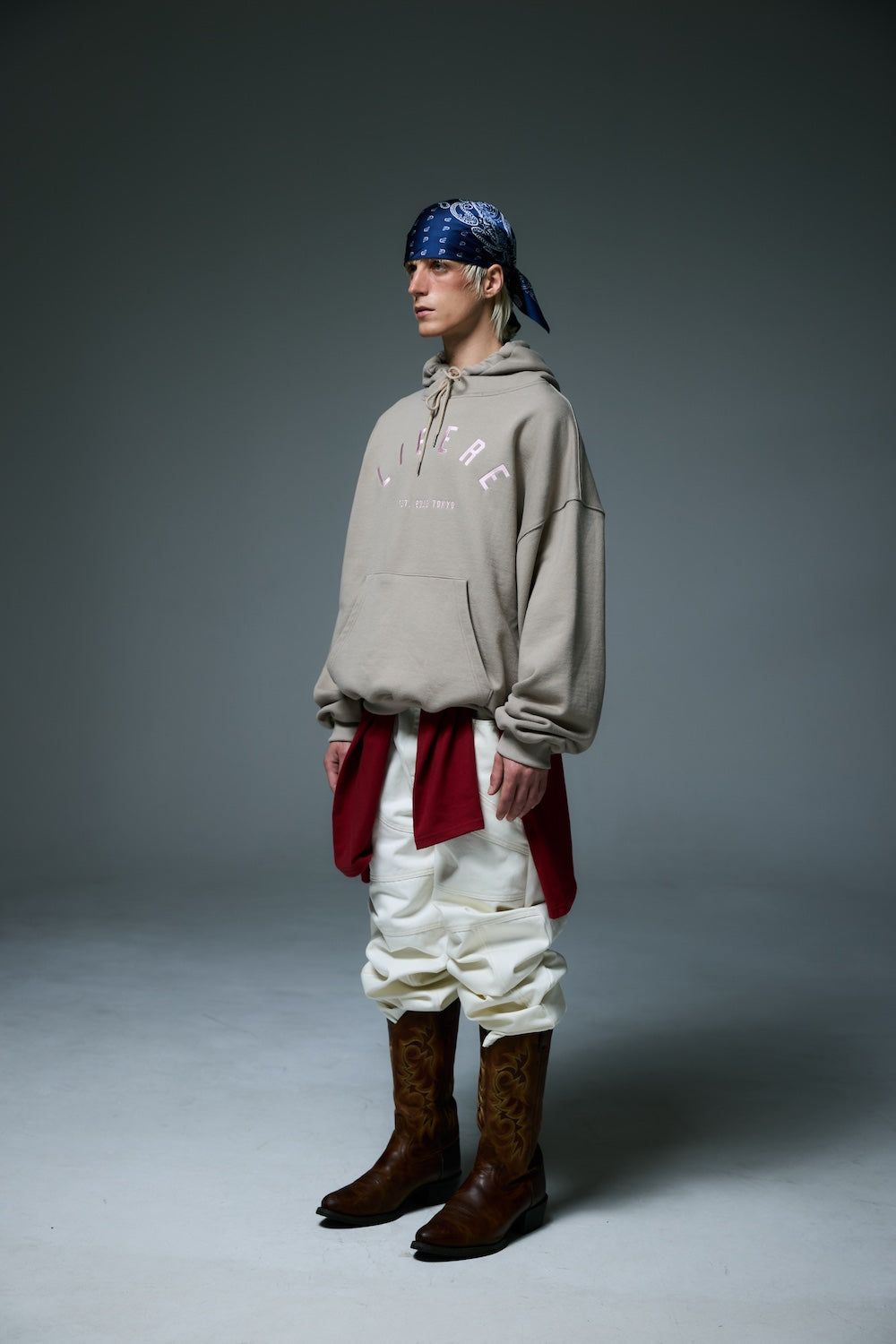 LOGO HOODIE / BROWN