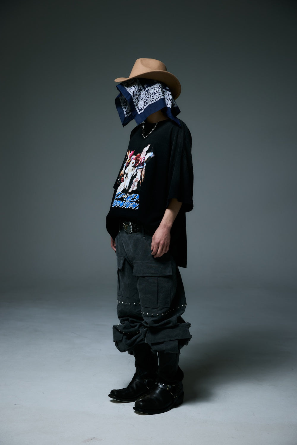 MIDNIGHT BISON T-SHIRTS / BLACK