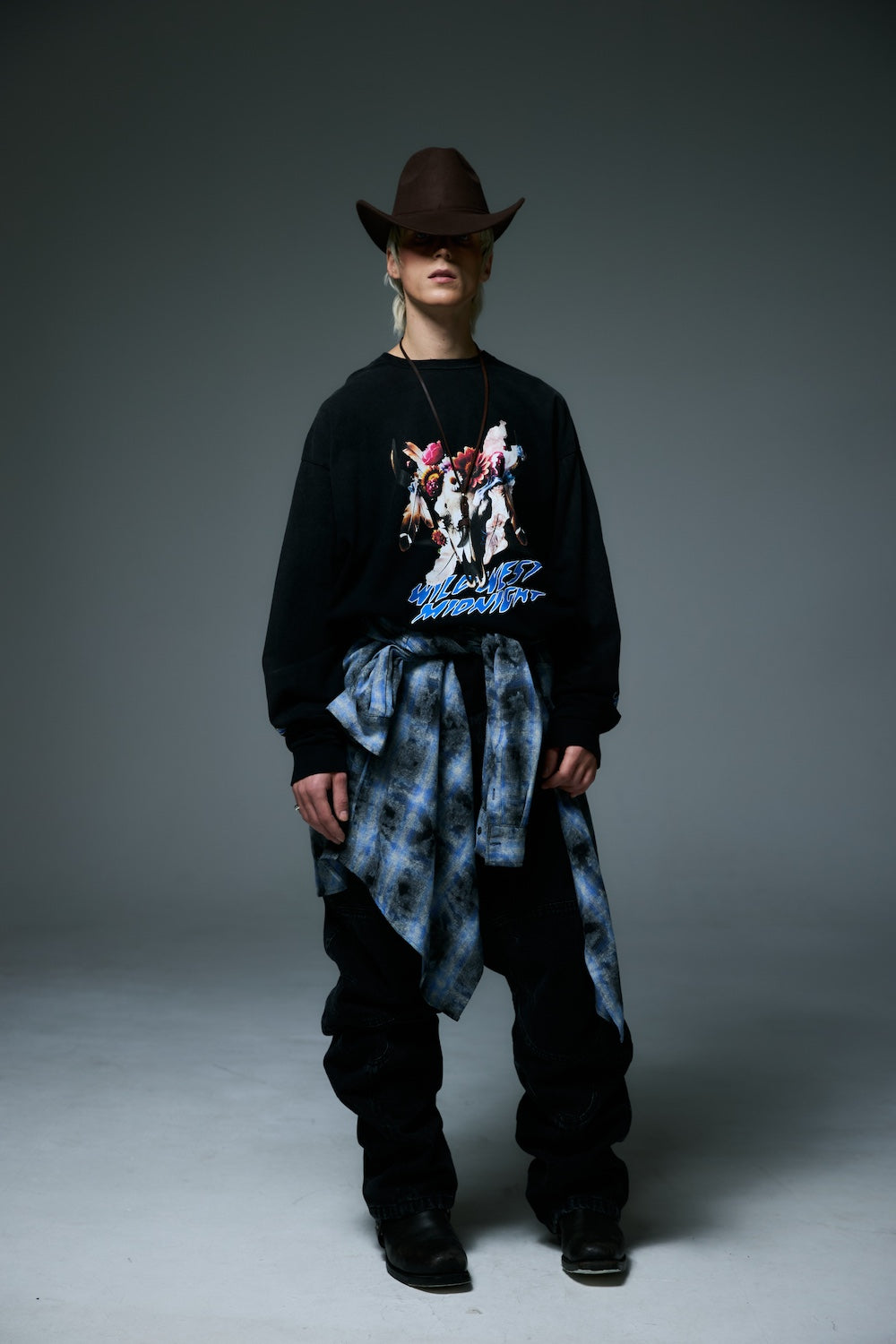 MIDNIGHT BISON LONG SLEEVE T-SHIRTS / BLACK