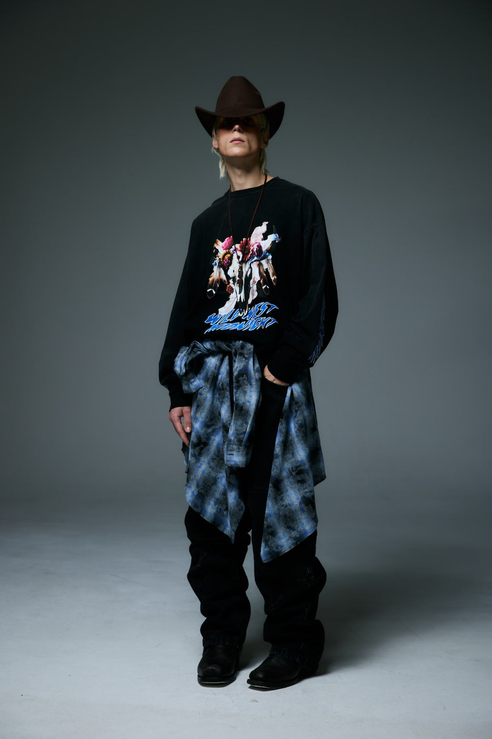 MIDNIGHT BISON LONG SLEEVE T-SHIRTS / BLACK