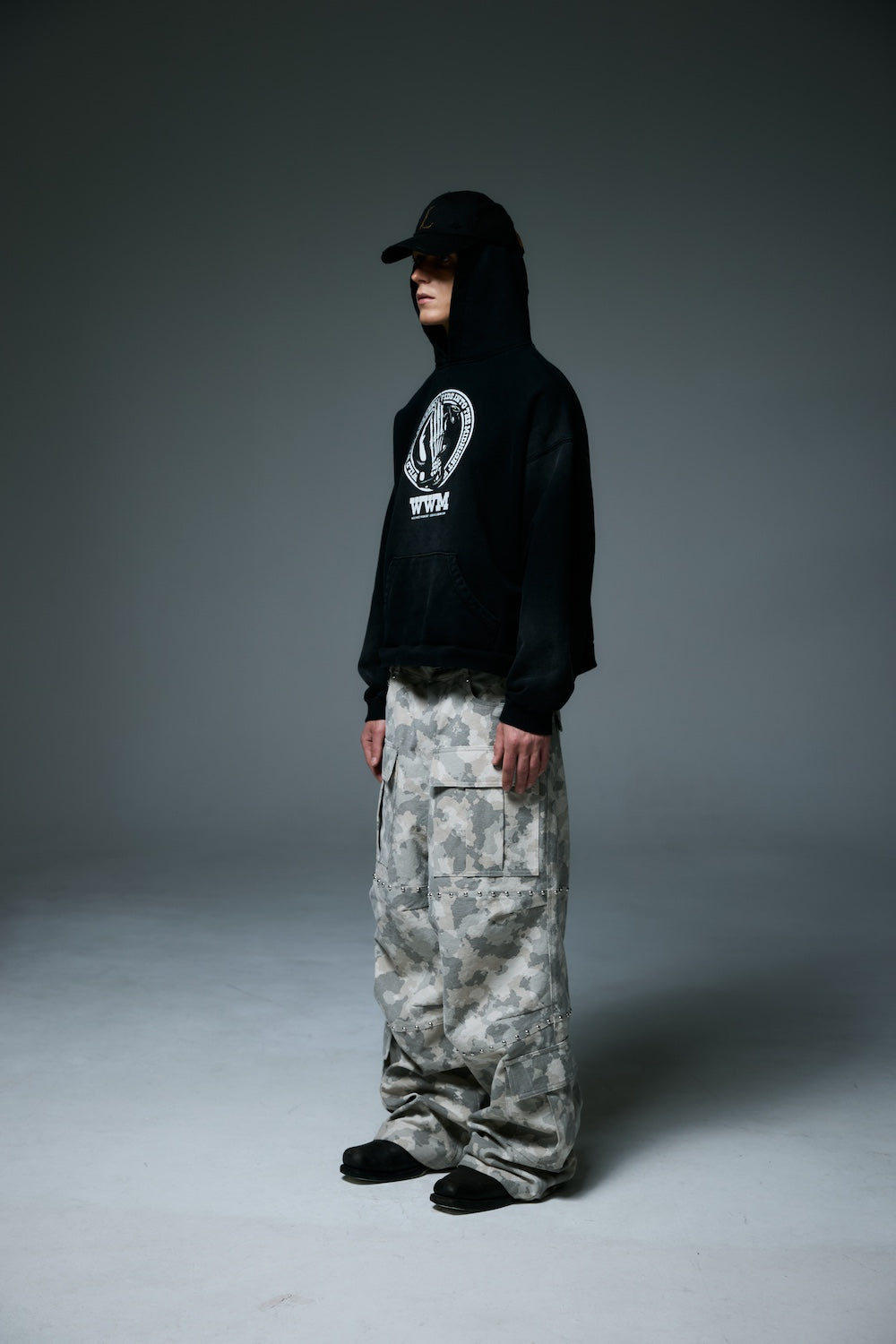 HEBINORI HOODY / BLACK