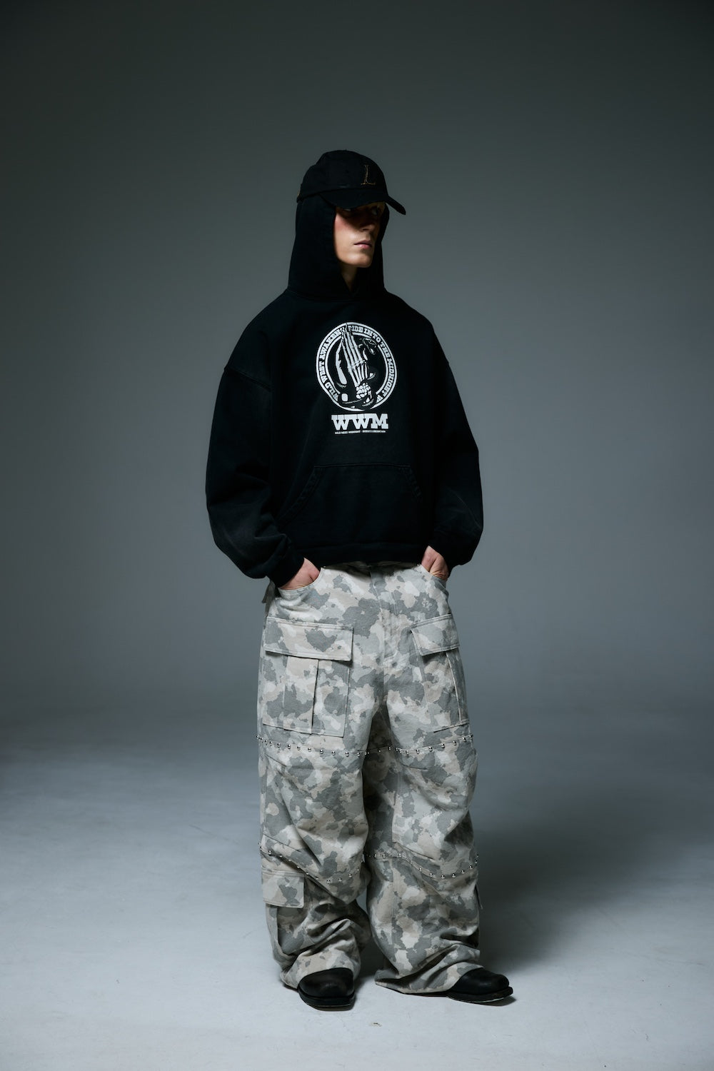 HEBINORI HOODY / BLACK