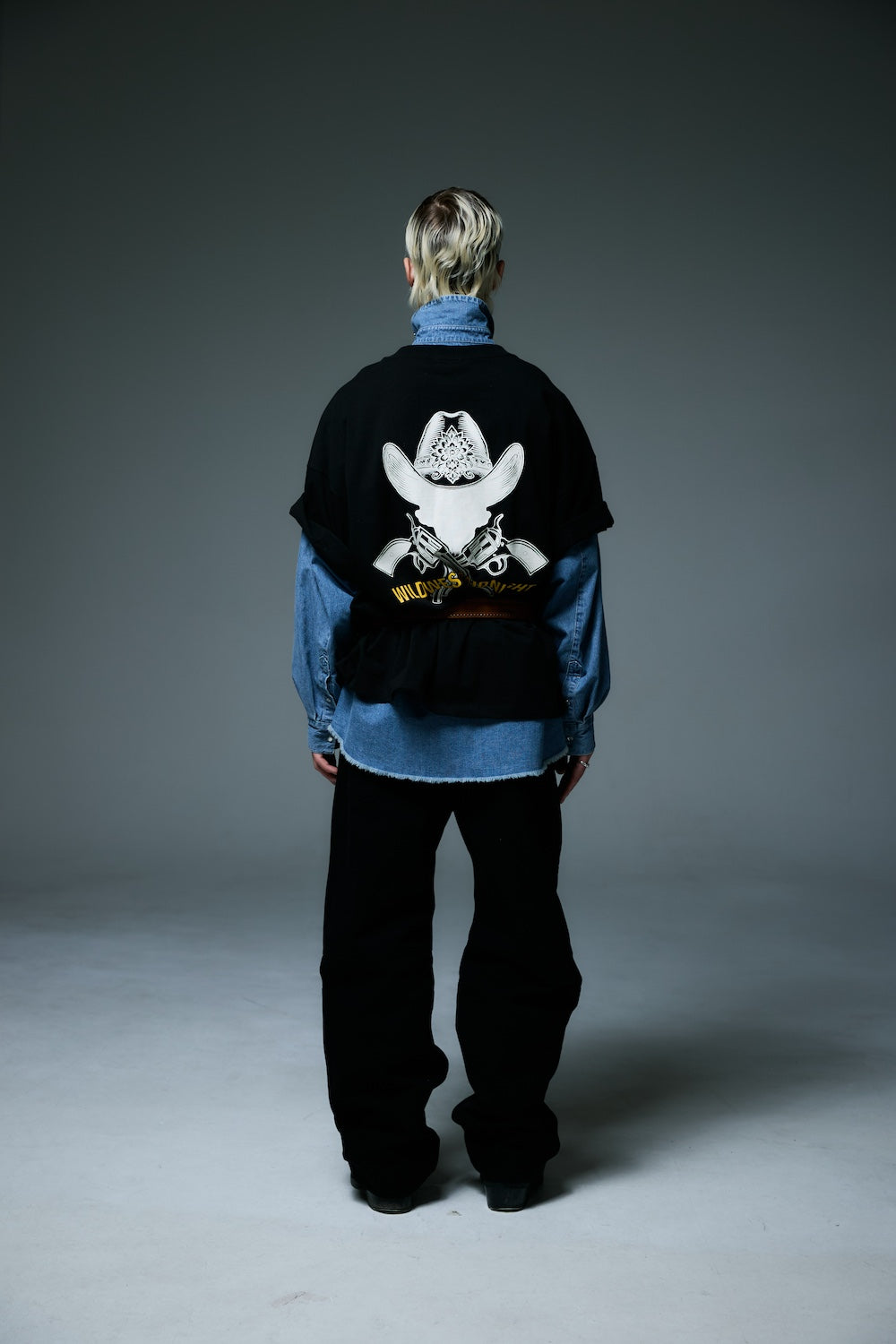 WWM T-SHIRTS / BLACK