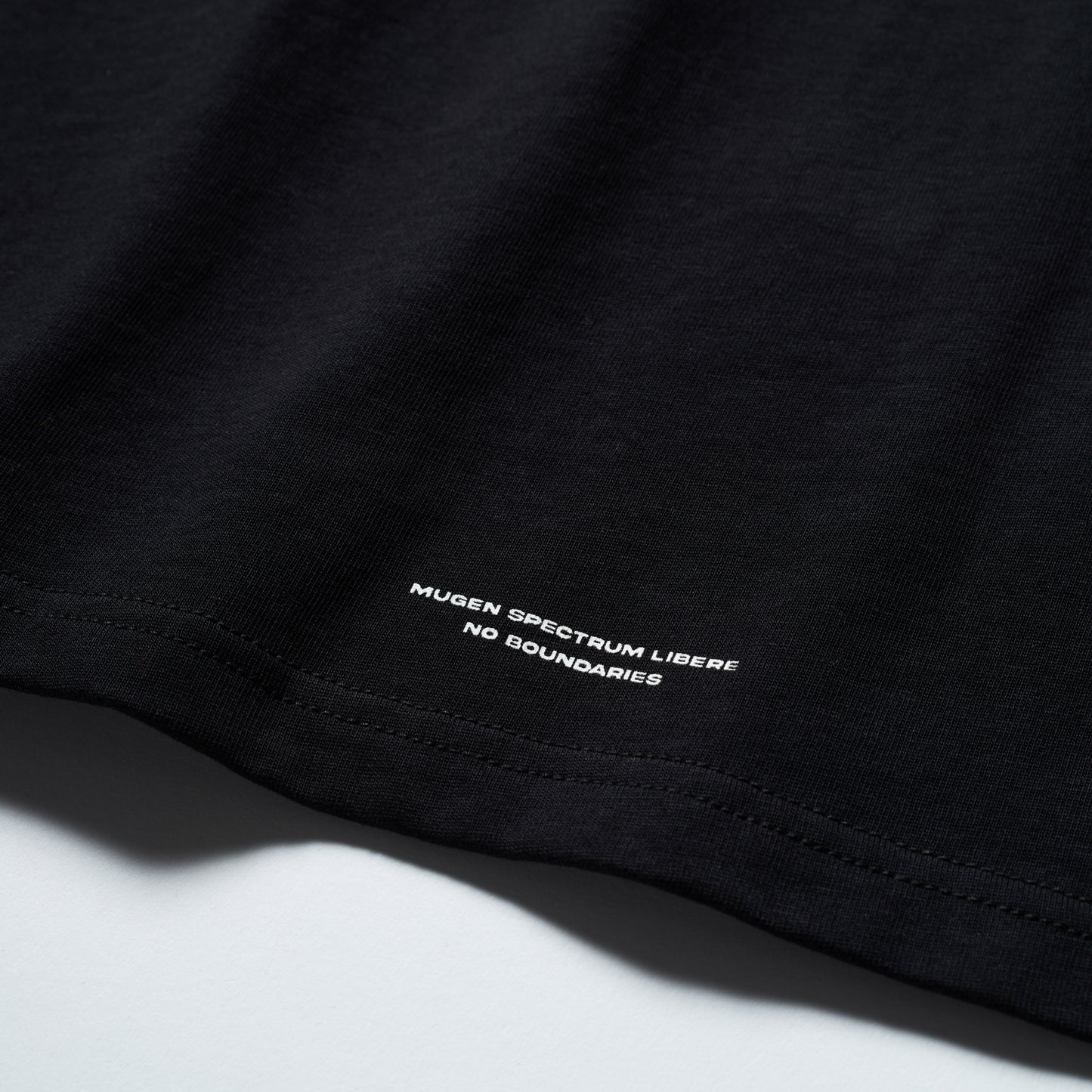 LOGO T-SHIRTS / BLACK