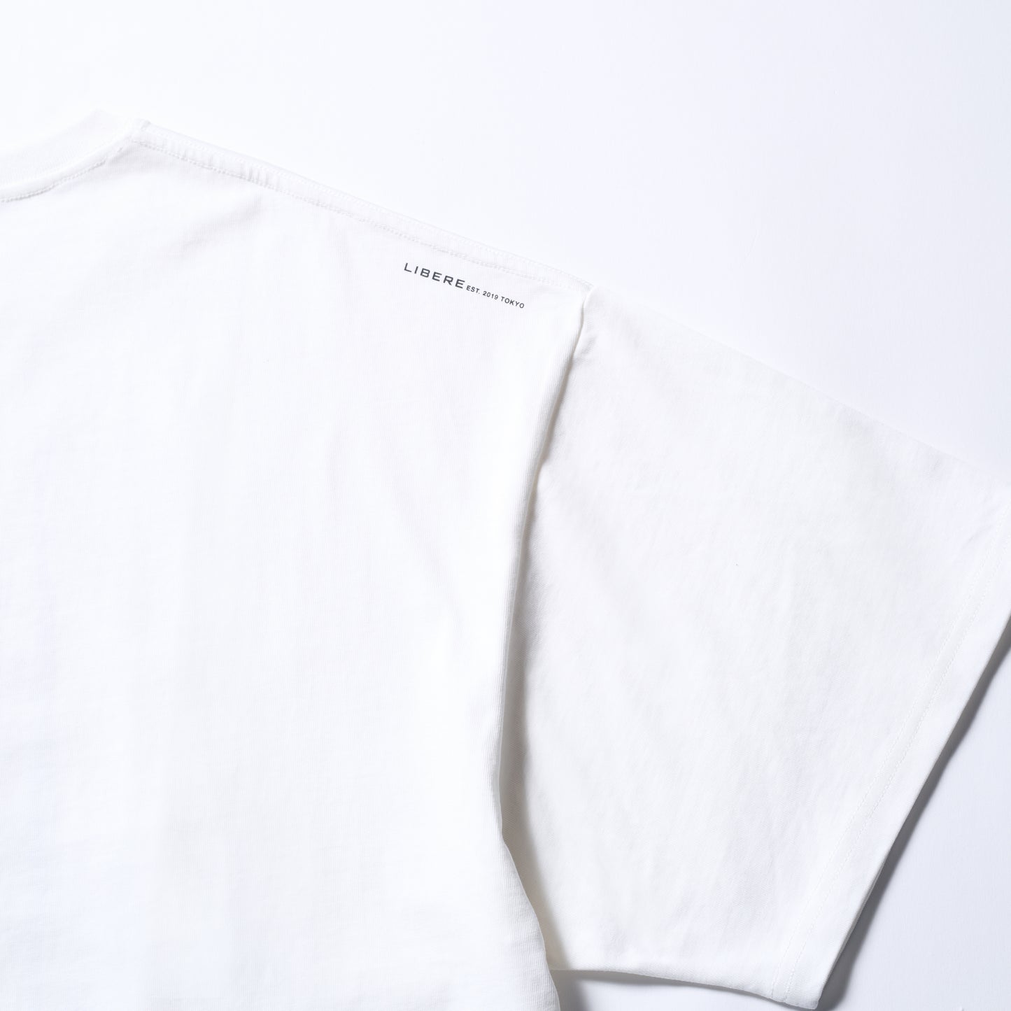LIBERE LOGO T-SHIRTS / WHITE