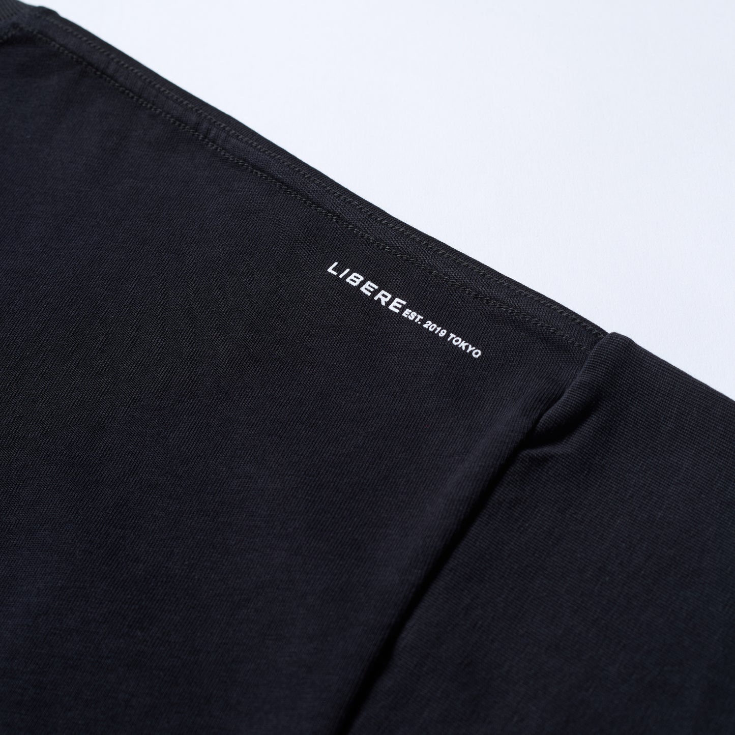 LIBERE LOGO T-SHIRTS / BLACK