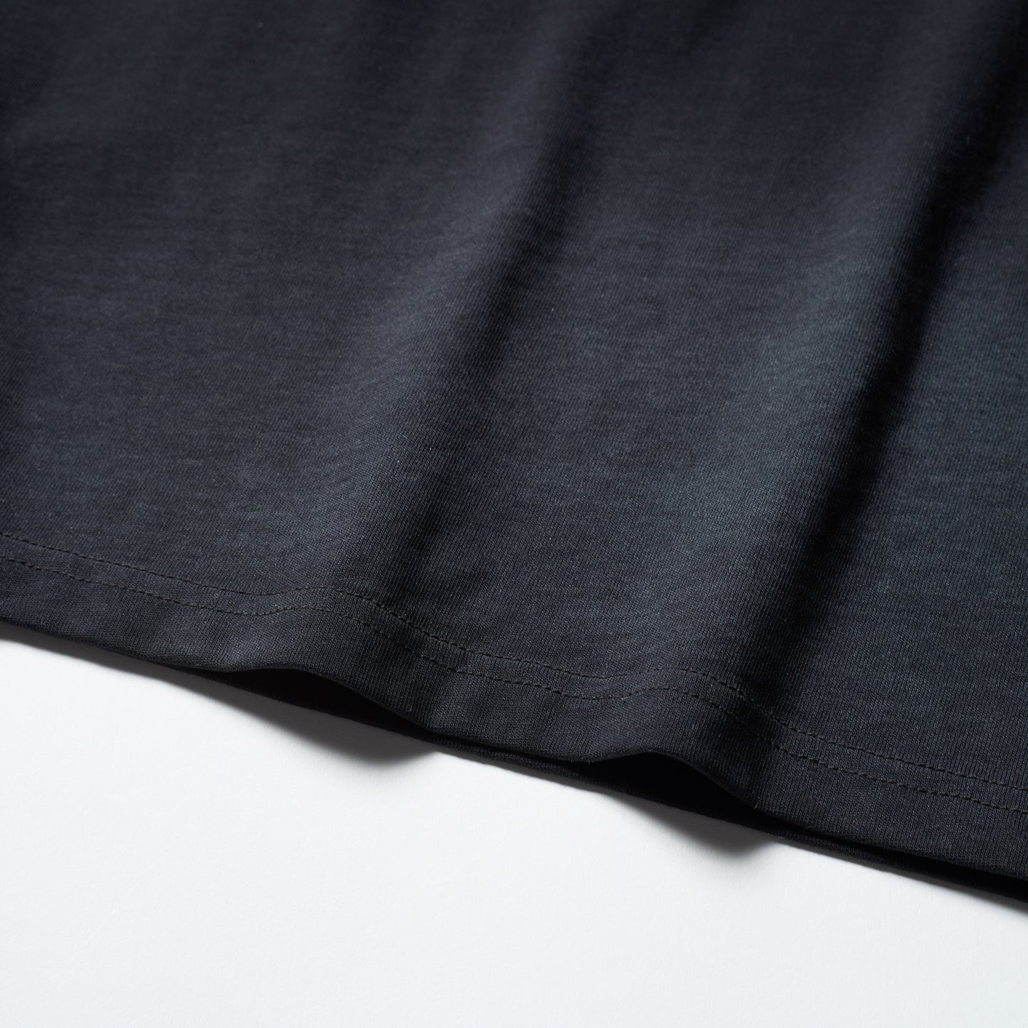 TIGER SHADOW LONG SLEEVE / BLACK