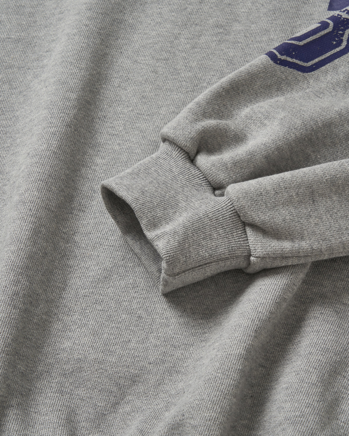 LR BASE SWEATSHIRT / GRAY