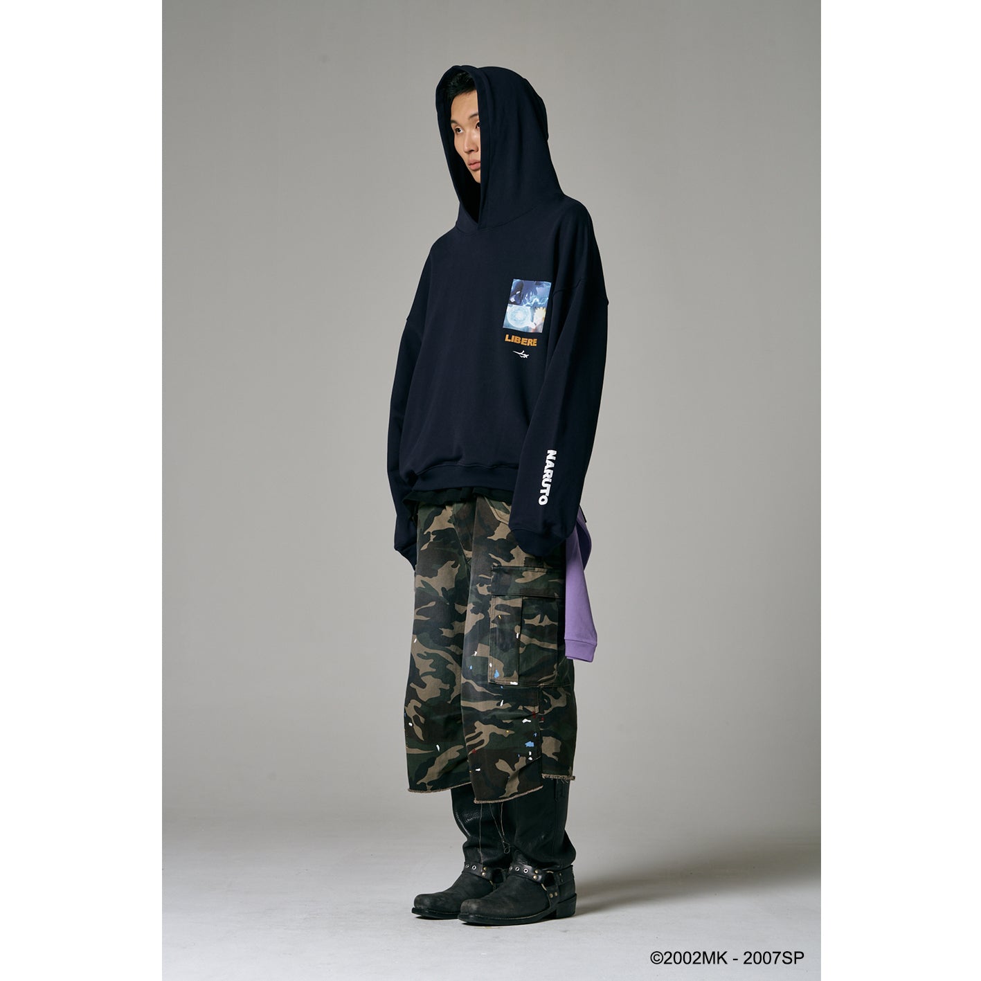 【PRE ORDER】SASUKE NARUTO HOODIE / NAVY