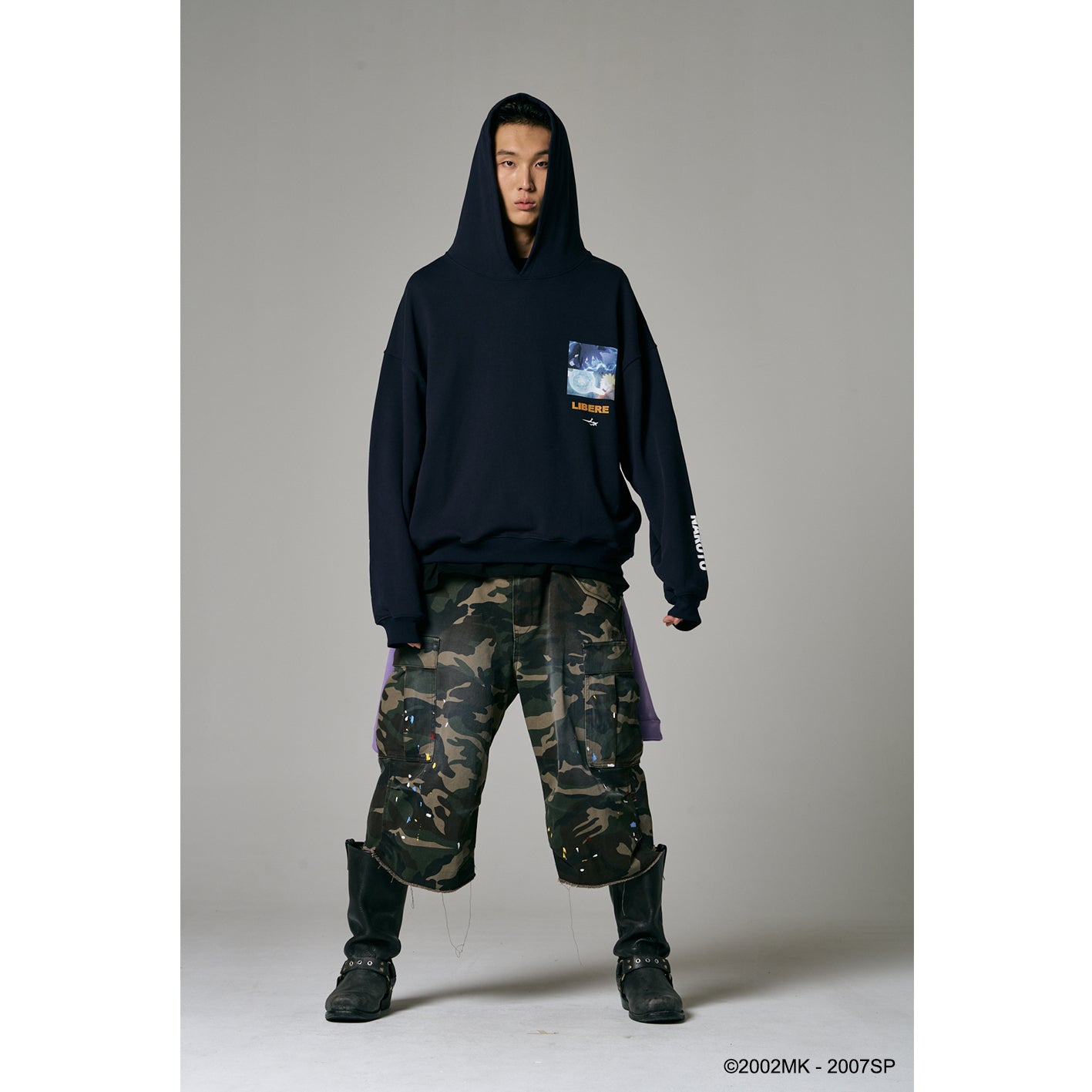 【PRE ORDER】SASUKE NARUTO HOODIE / NAVY