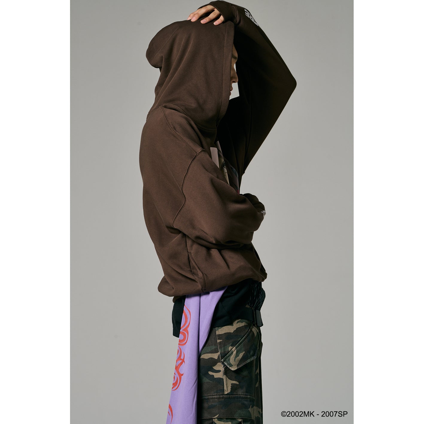 【PRE ORDER】SAKURA HOODIE / DARK BROWN