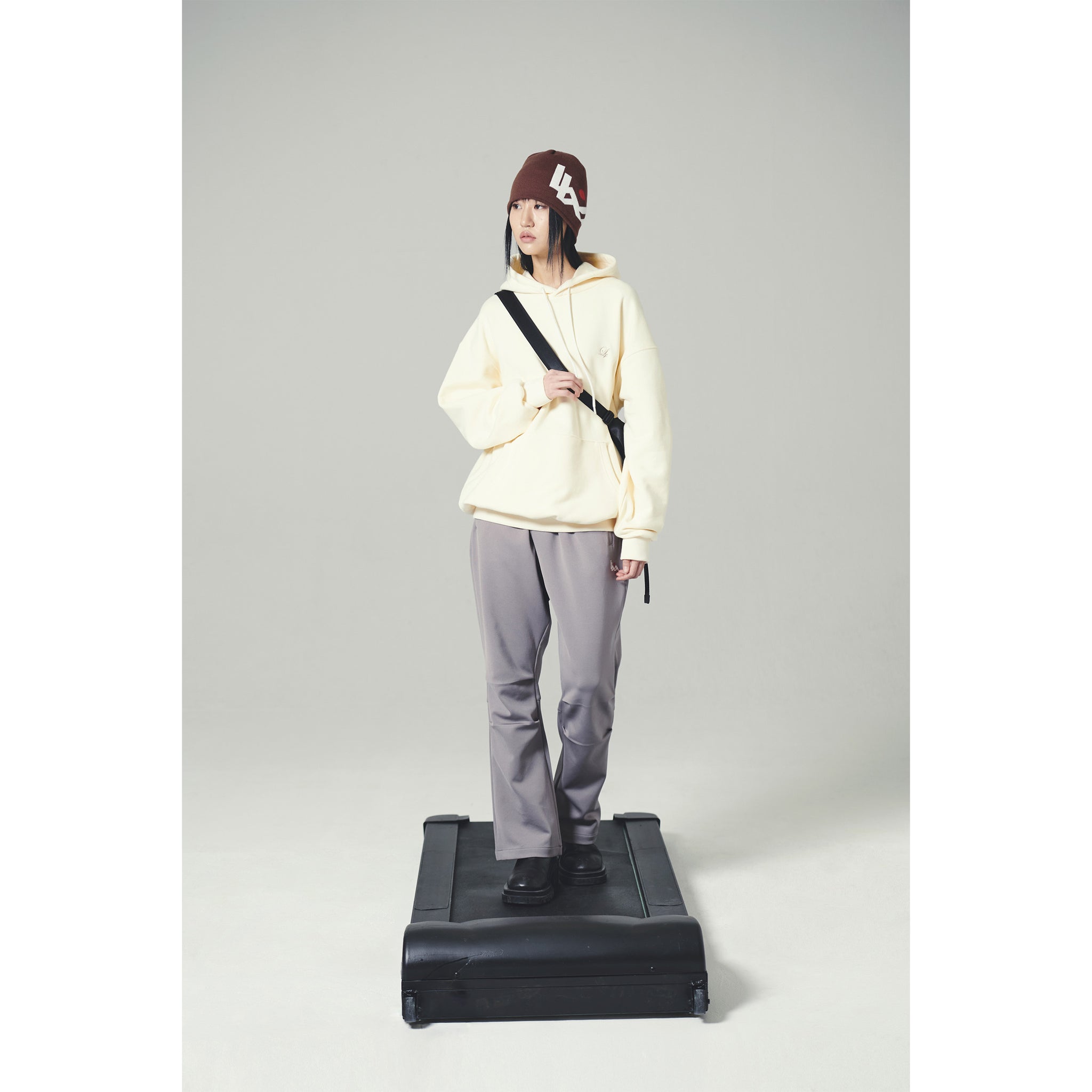 FLOWER HOODIE / IVORY