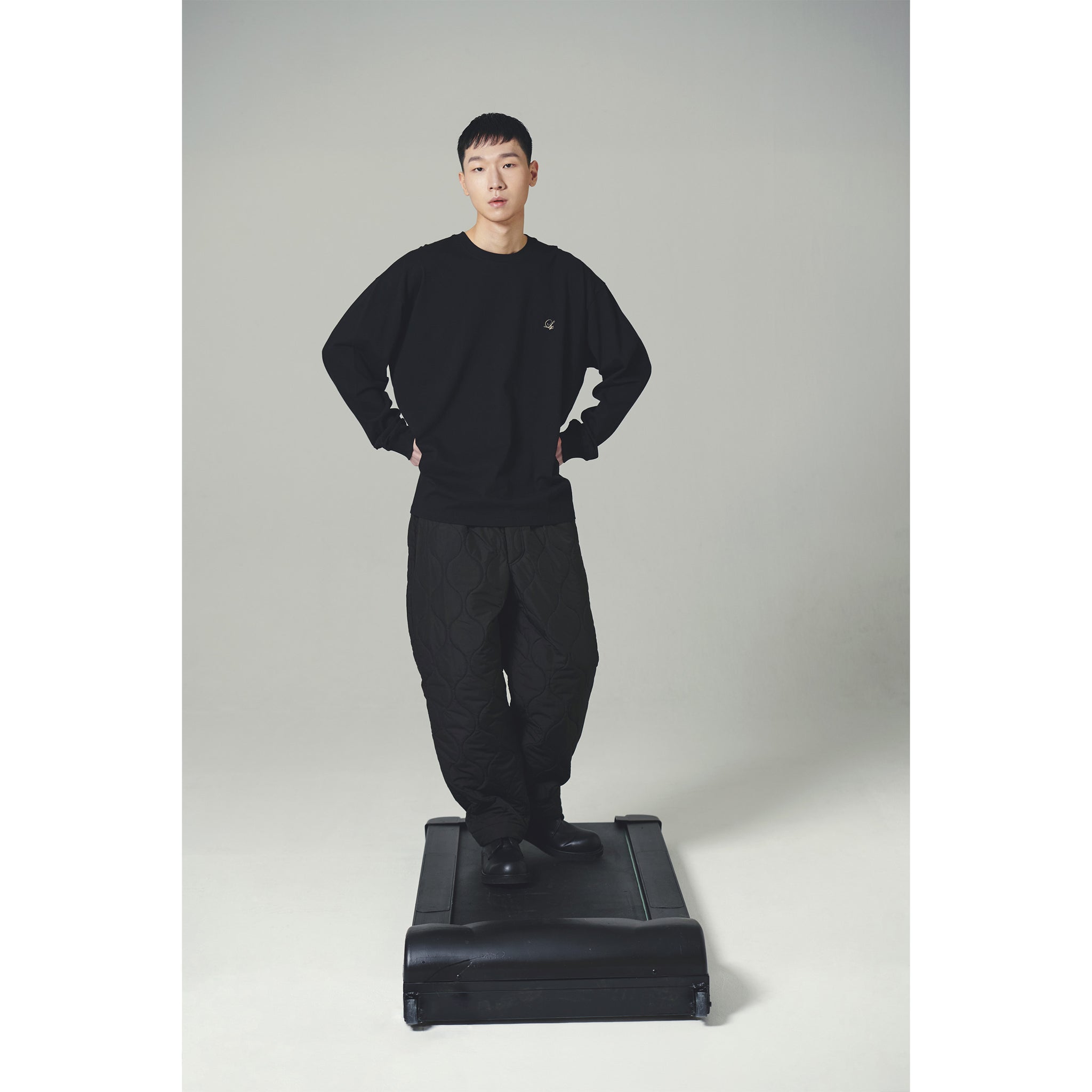 FLOWER LONG SLEEVE TEE / BLACK