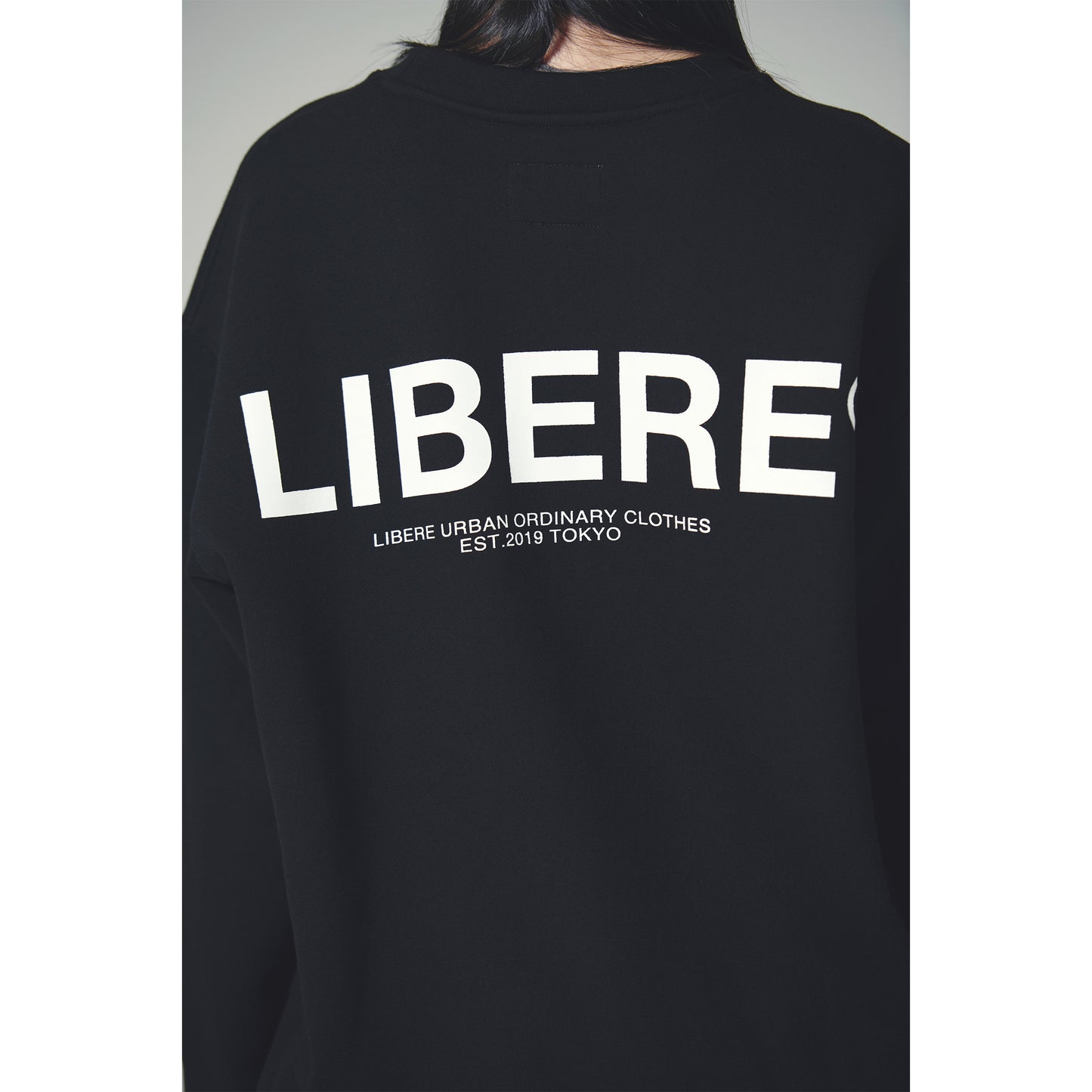 LOGO CREW SWEAT / BLACK