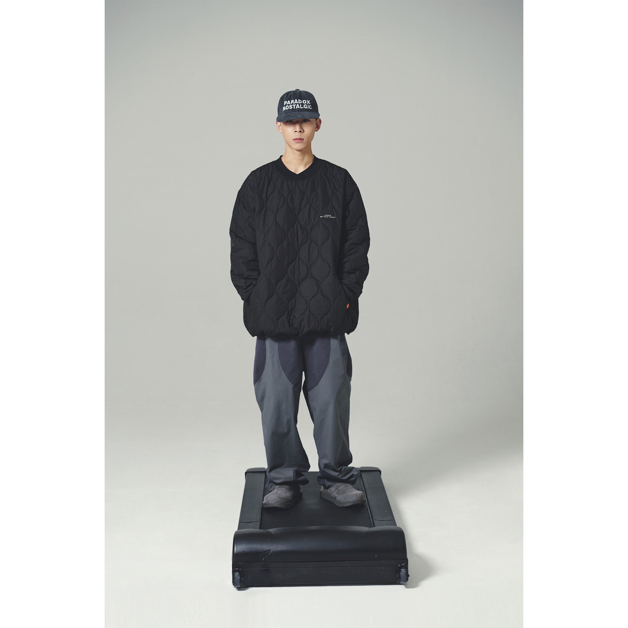 QUILTING PULL OVER JACKET / BLACK