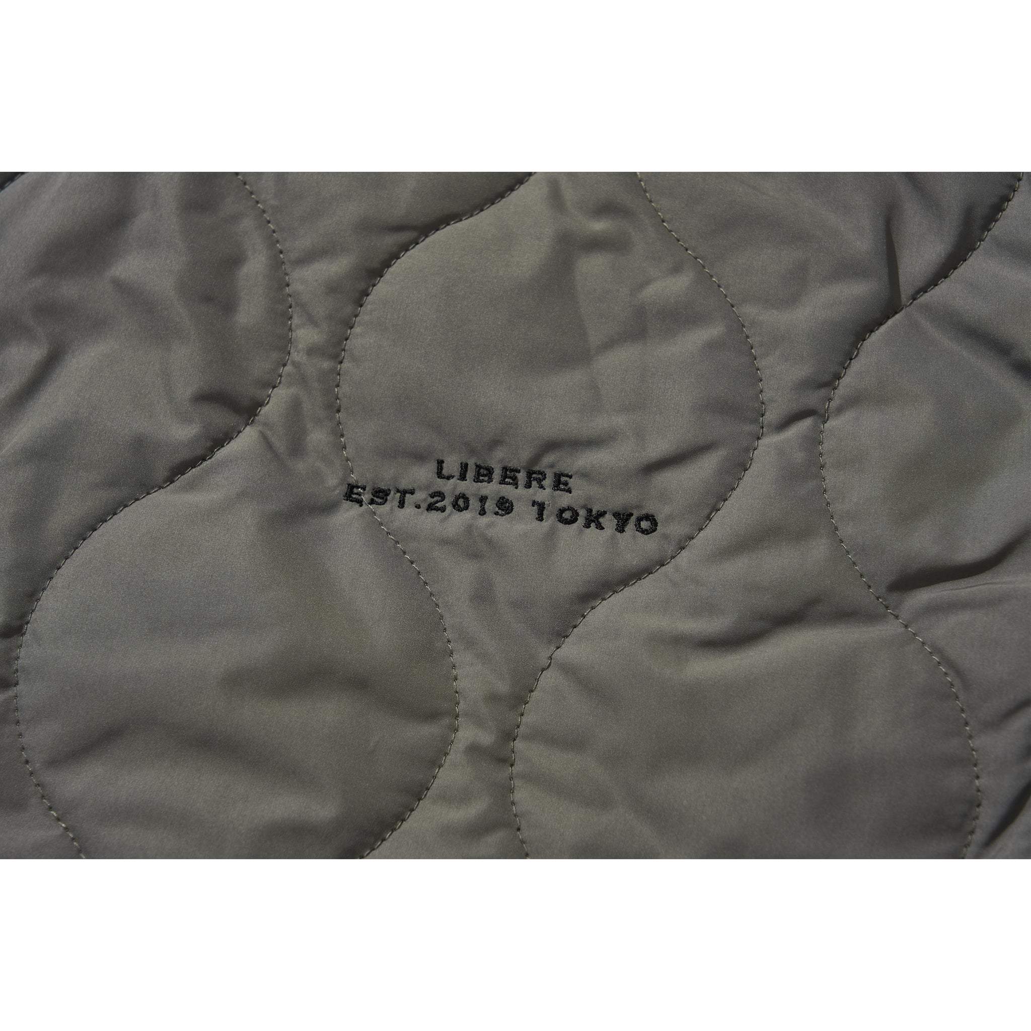 QUILTING PULL OVER JACKET / GRAY