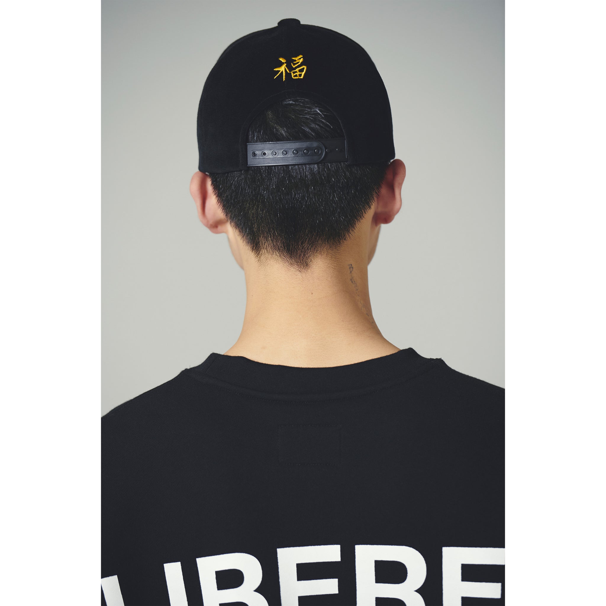 SOUVENIR 5 PANEL CAP / BLACK