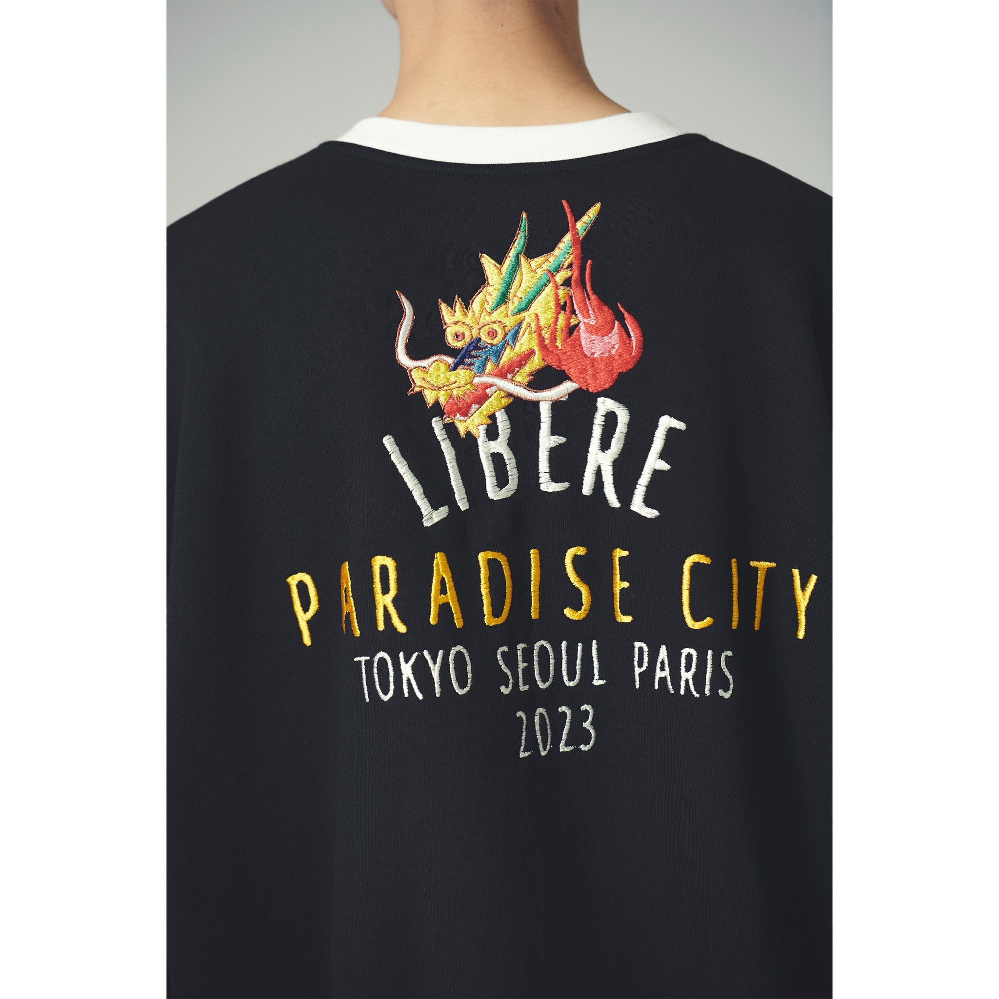 SOUVENIR SWEAT / BLACK