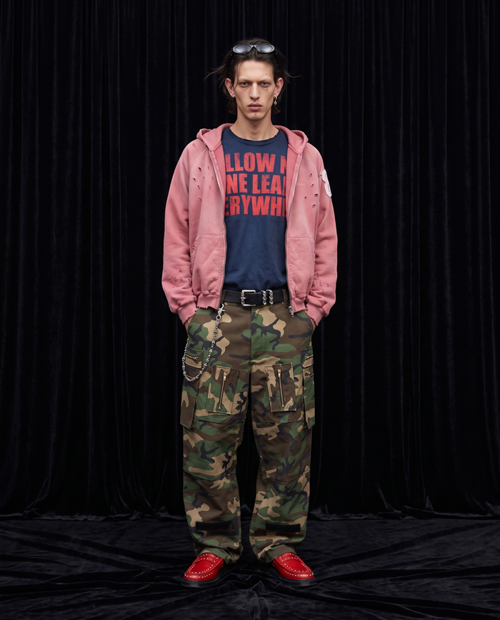 DOUBLE EIGHT SNAKE ZIP HOODIE / PINK