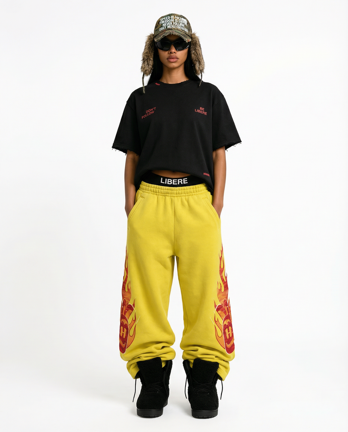 SIDE BLAZE SWEATPANTS / YELLOW