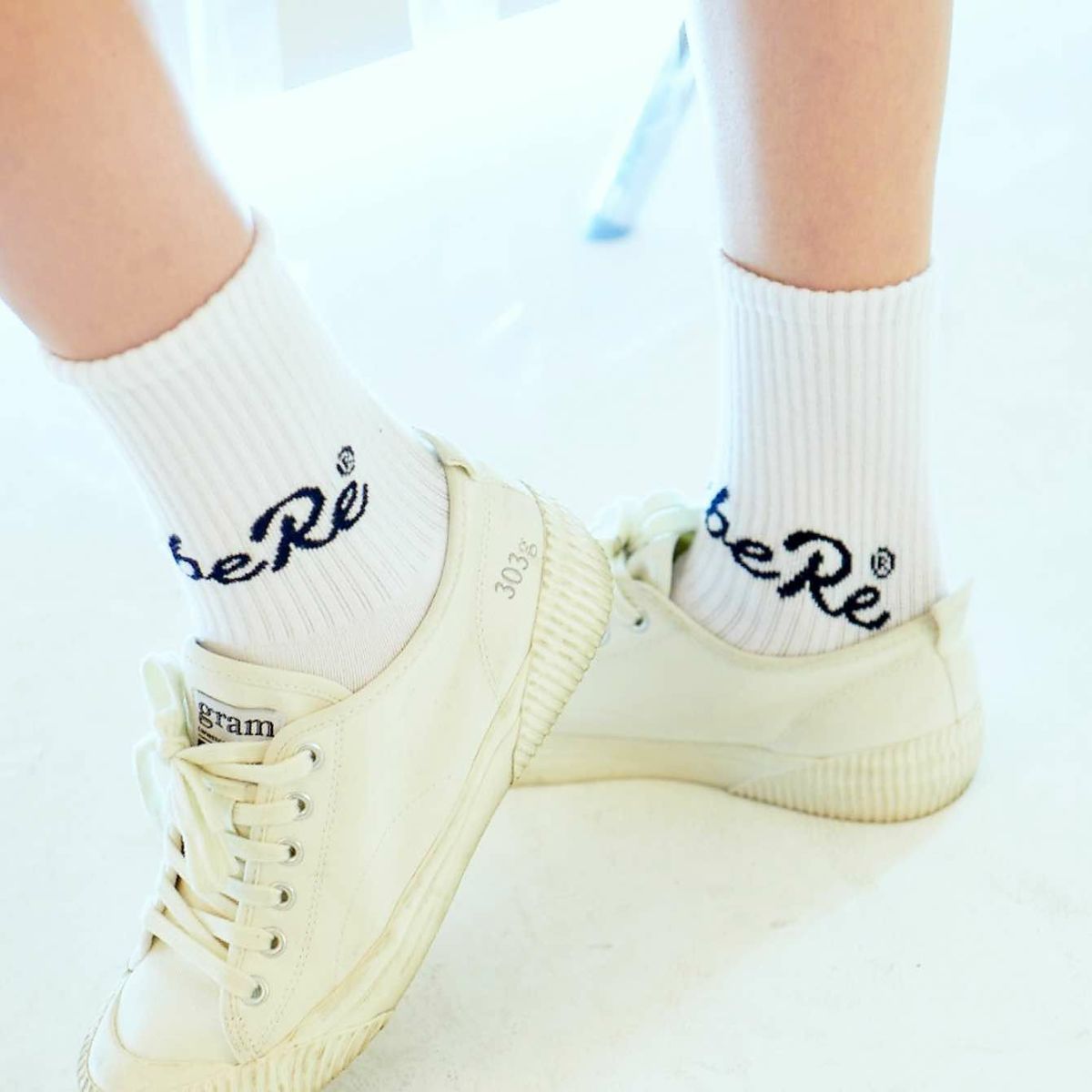 LOGO SOCKS/White