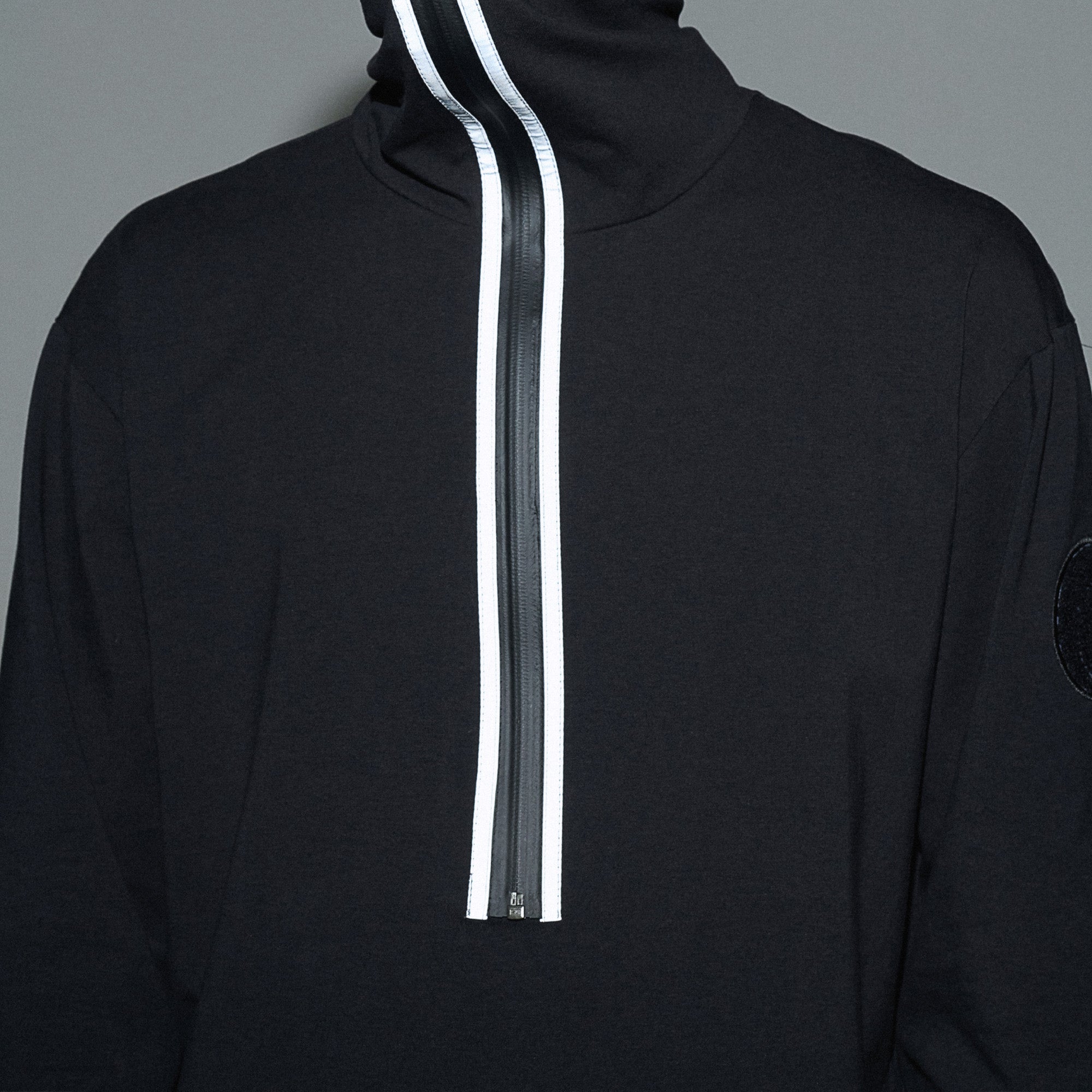 NINJA NECK SHIRT / BLACK