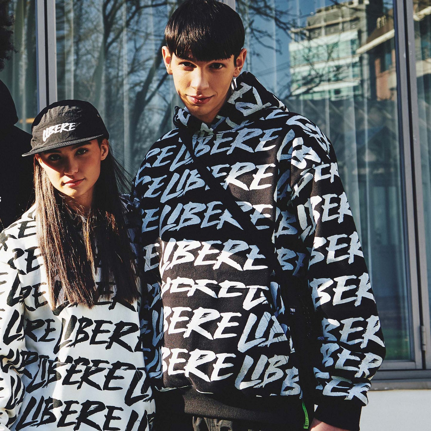 FULL LOGO HOODIE / BLACK