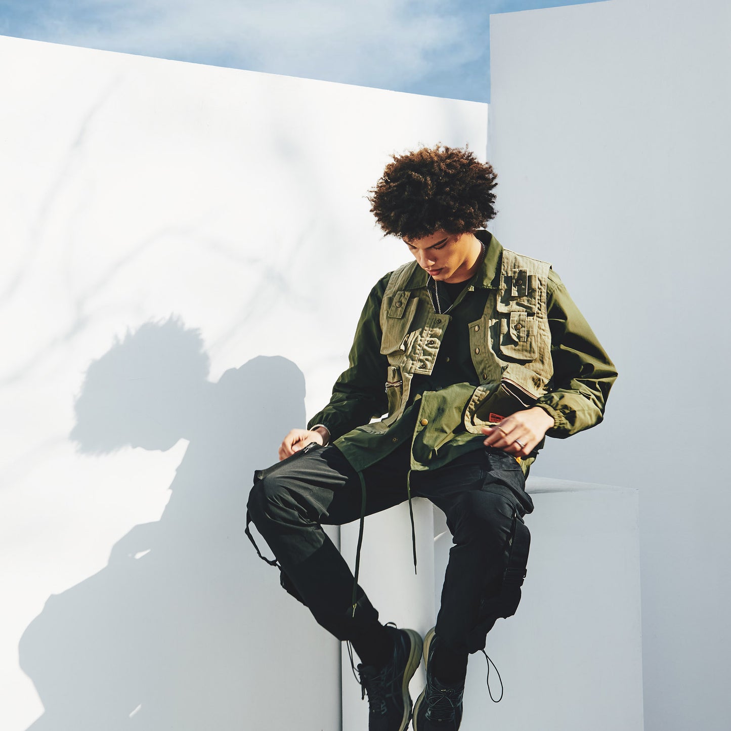 BATTLE VEST / OLIVE
