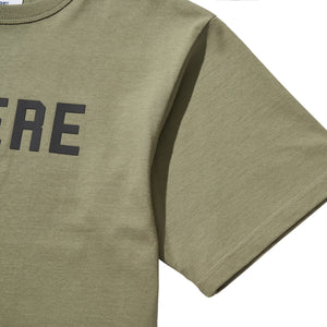 SLOGAN T-SHIRT / OLIVE