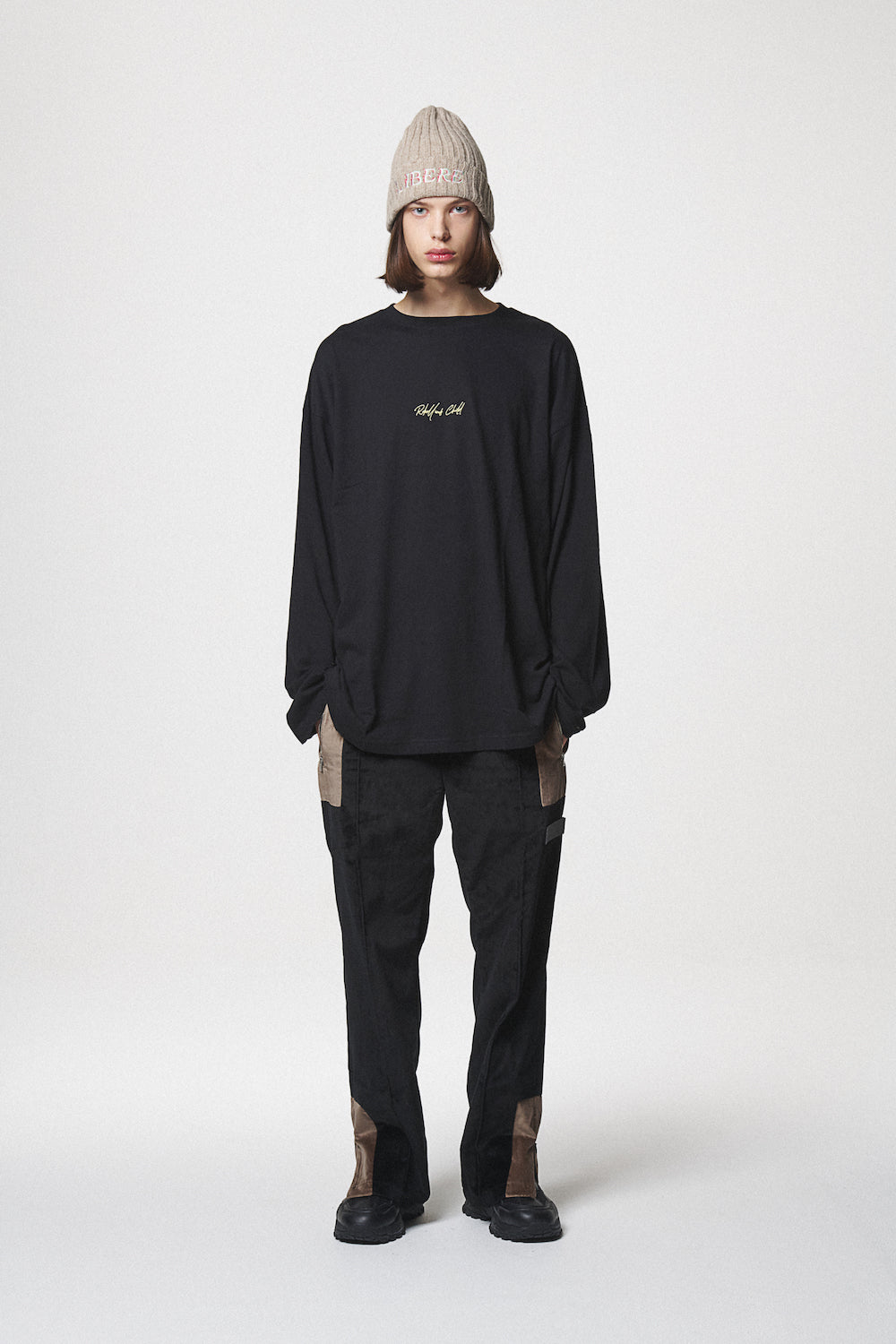 CURSIVE LONG SLEEVE / BLACK