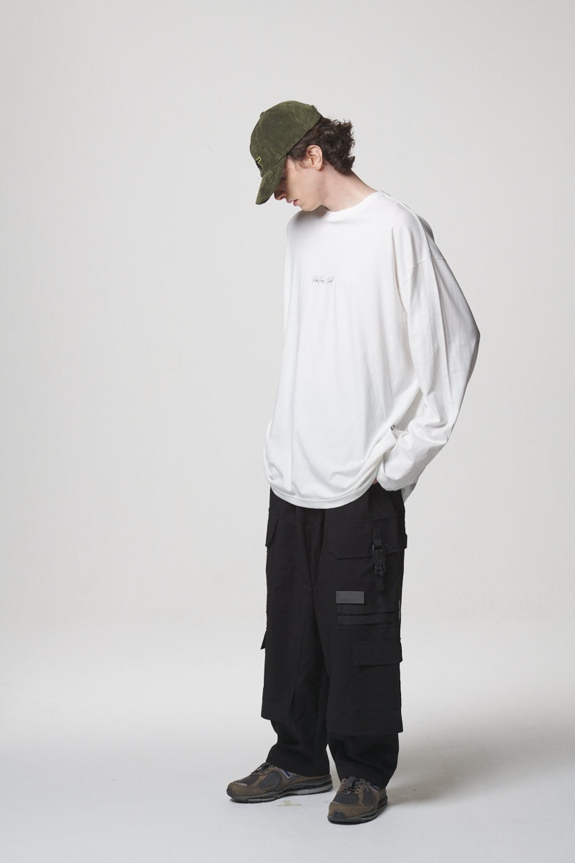 CURSIVE LONG SLEEVE / WHITE