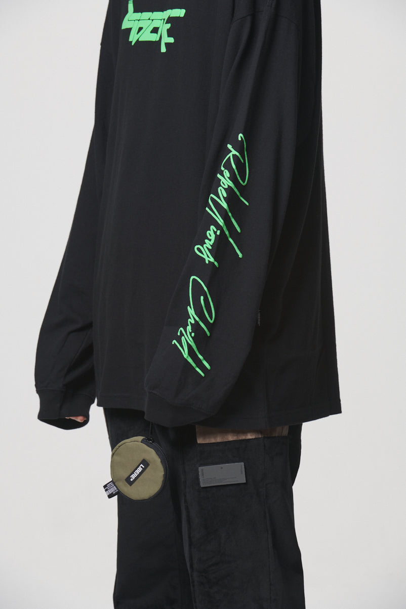 CYBER FONT LOGO LONG SLEEVE / BLACK