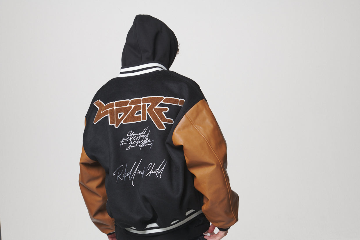 LEATHER SLEEVE STADIUM JACKET / BLACK