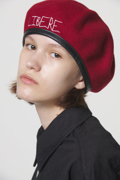 SLOGAN BERET / CRIMSON