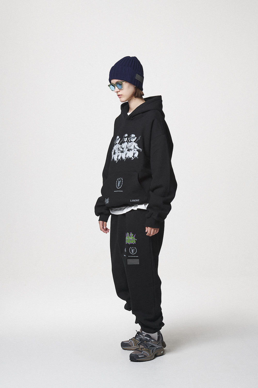 ANGEL BABIES HOODIE / BLACK