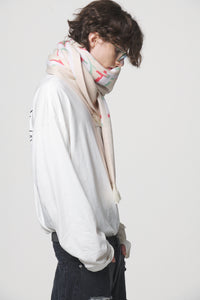 GLITCH LOGO MUFFLER / IVORY