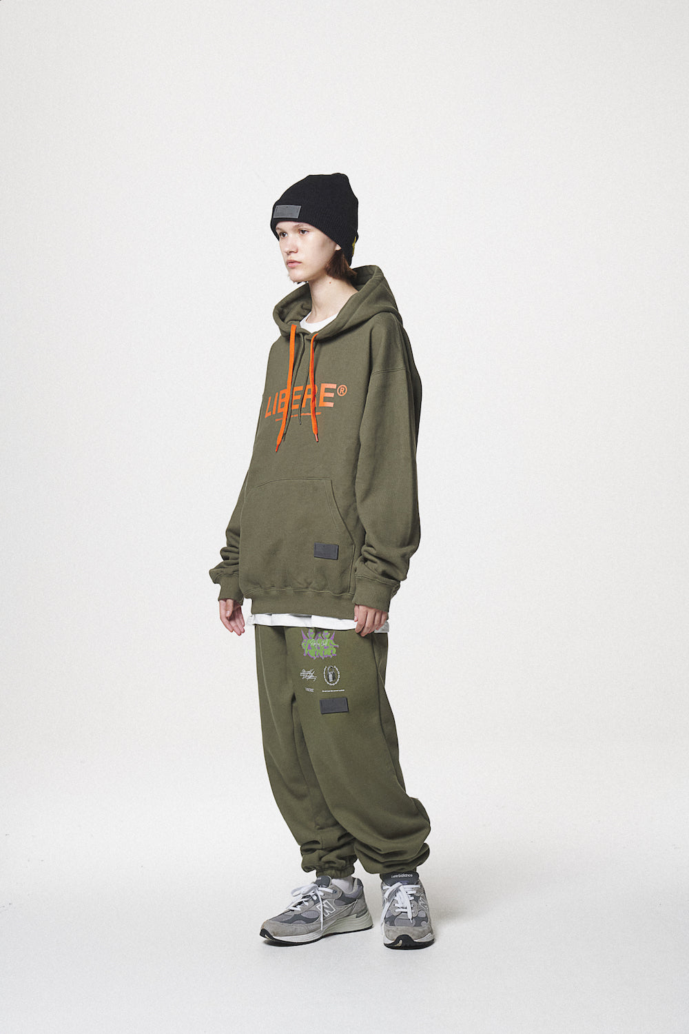 21 LOGO HOODIE / KHAKI
