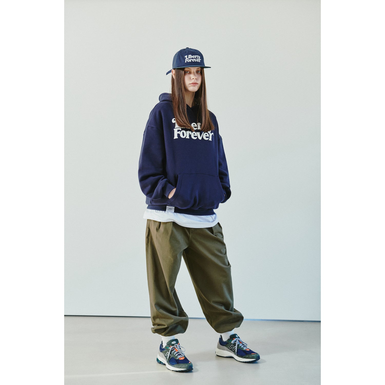 FOREVER HOODIE / NAVY