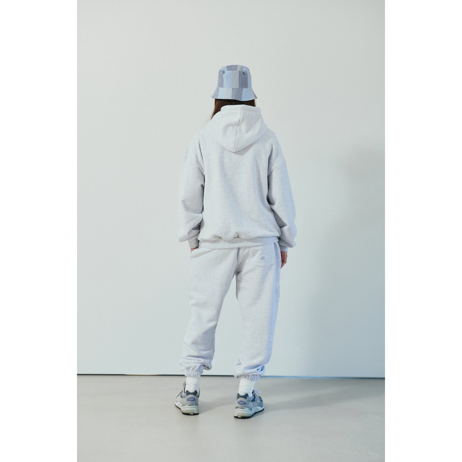 FOREVER HOODIE / GRAY