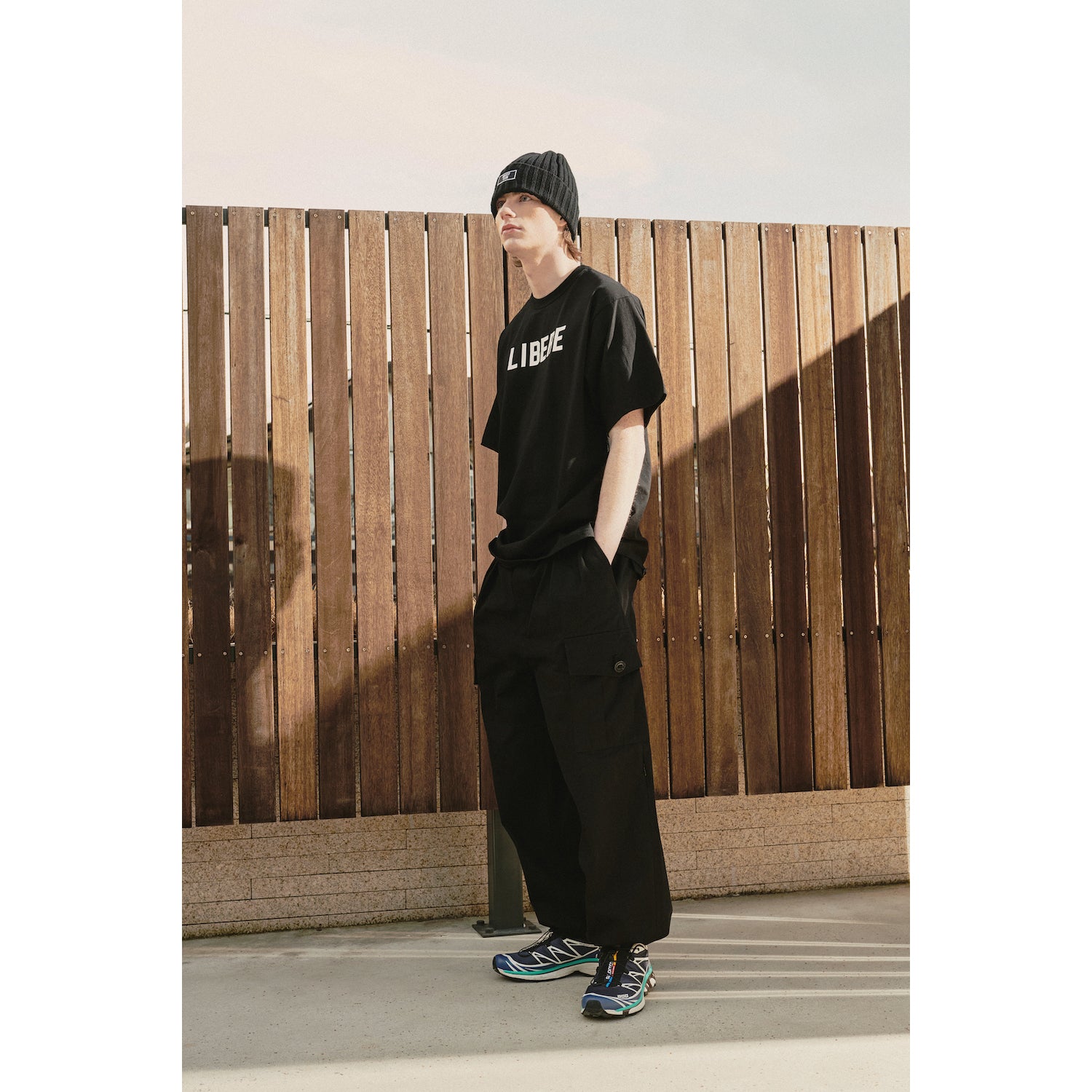 SLOGAN T-SHIRT / BLACK