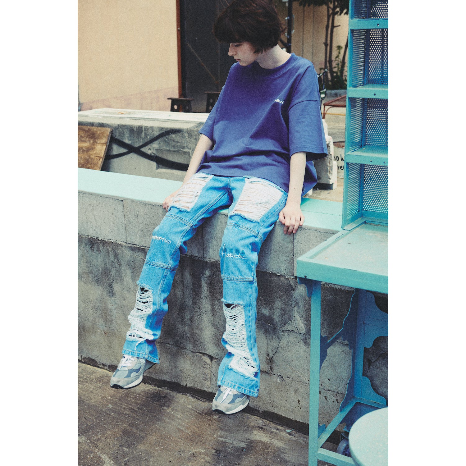 LIBERE AUTHENTIC LOGO TEE / GUN POWDER
