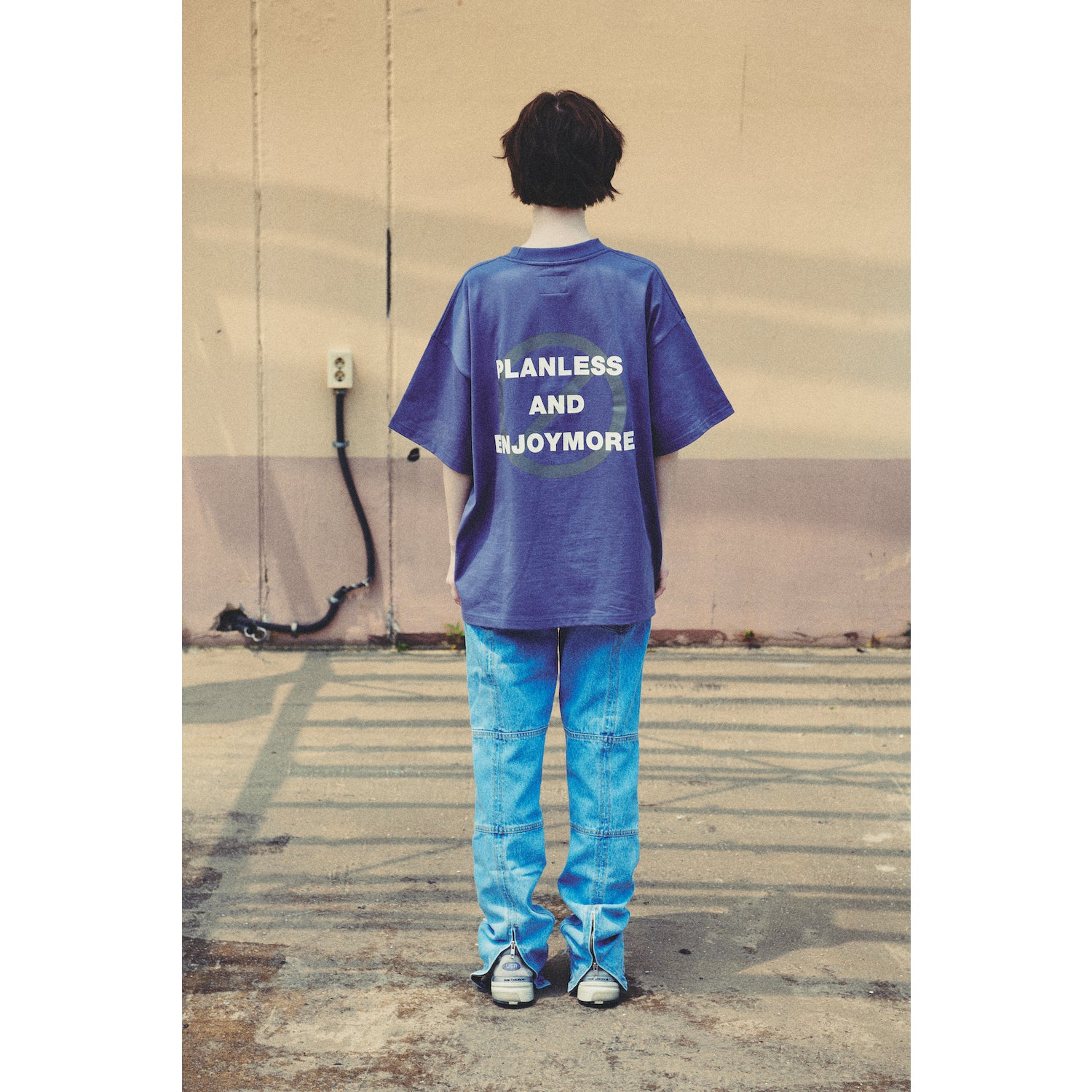 LIBERE AUTHENTIC LOGO TEE / GUN POWDER