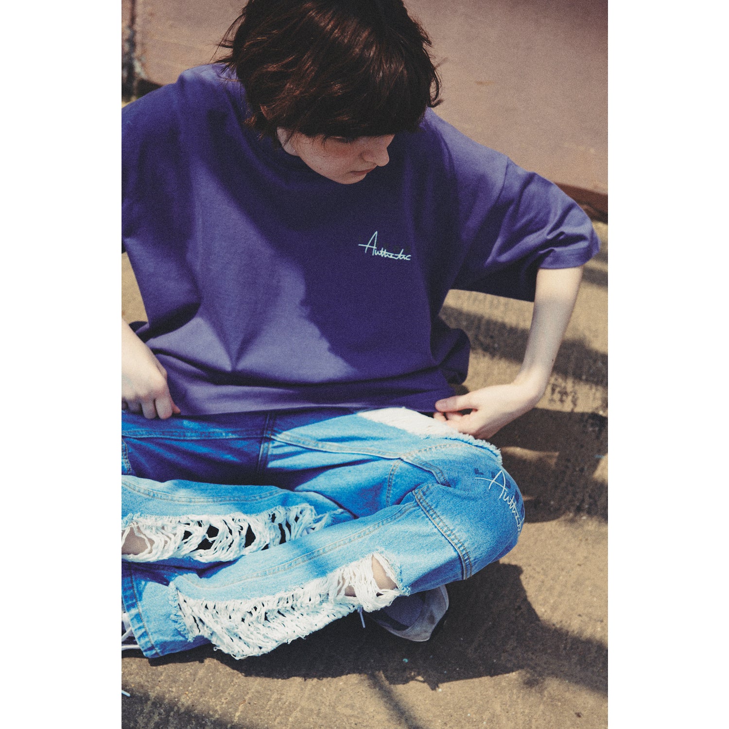 LIBERE AUTHENTIC LOGO TEE / GUN POWDER