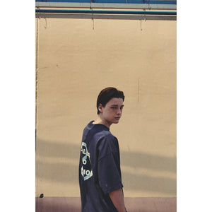 LIBERE AUTHENTIC LOGO TEE / CHARCOAL