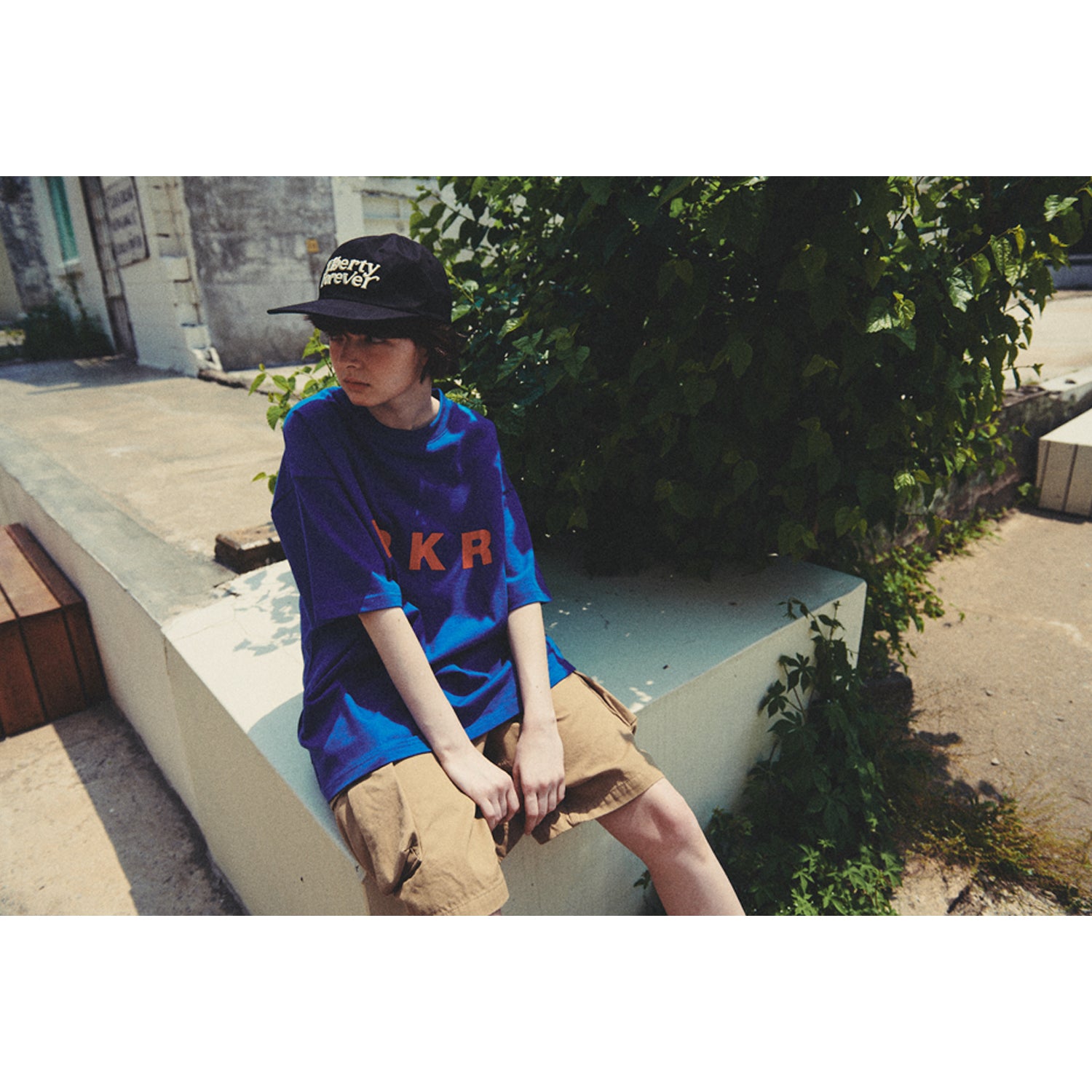 LRKR LOGO TEE / BLUE