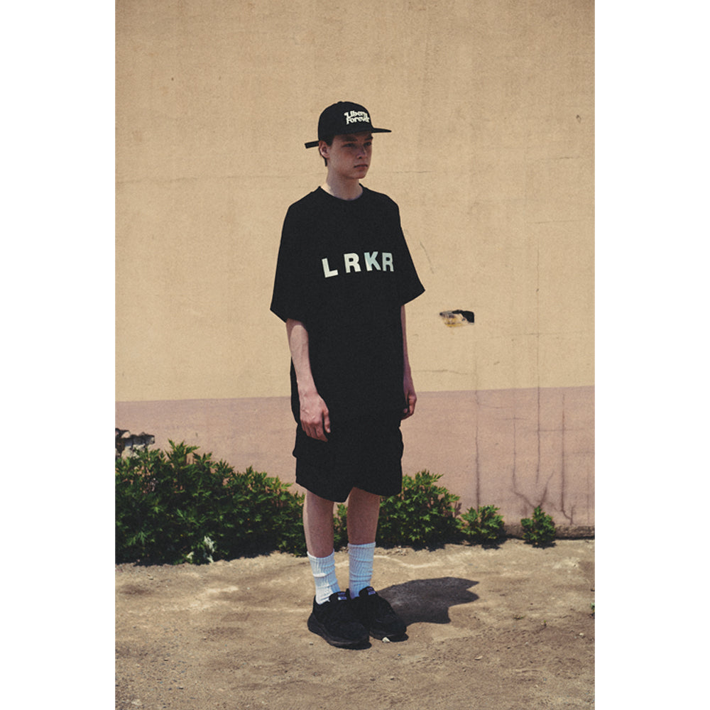 LRKR LOGO TEE / BLACK
