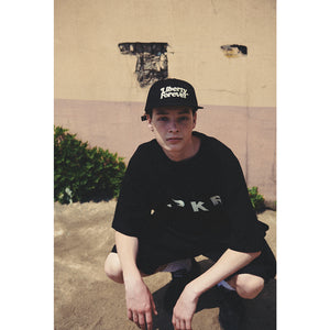 LRKR LOGO TEE / BLACK