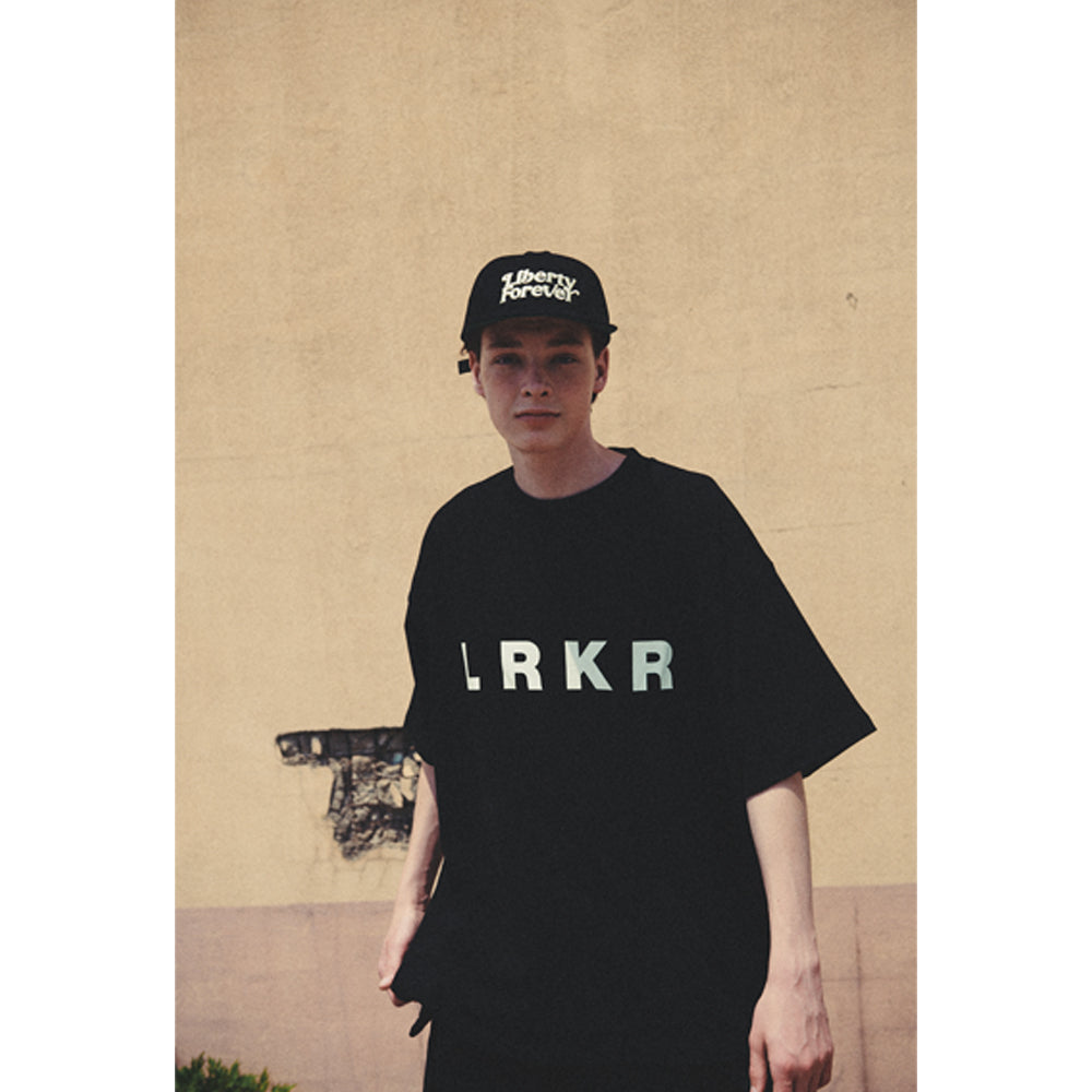 LRKR LOGO TEE / BLACK
