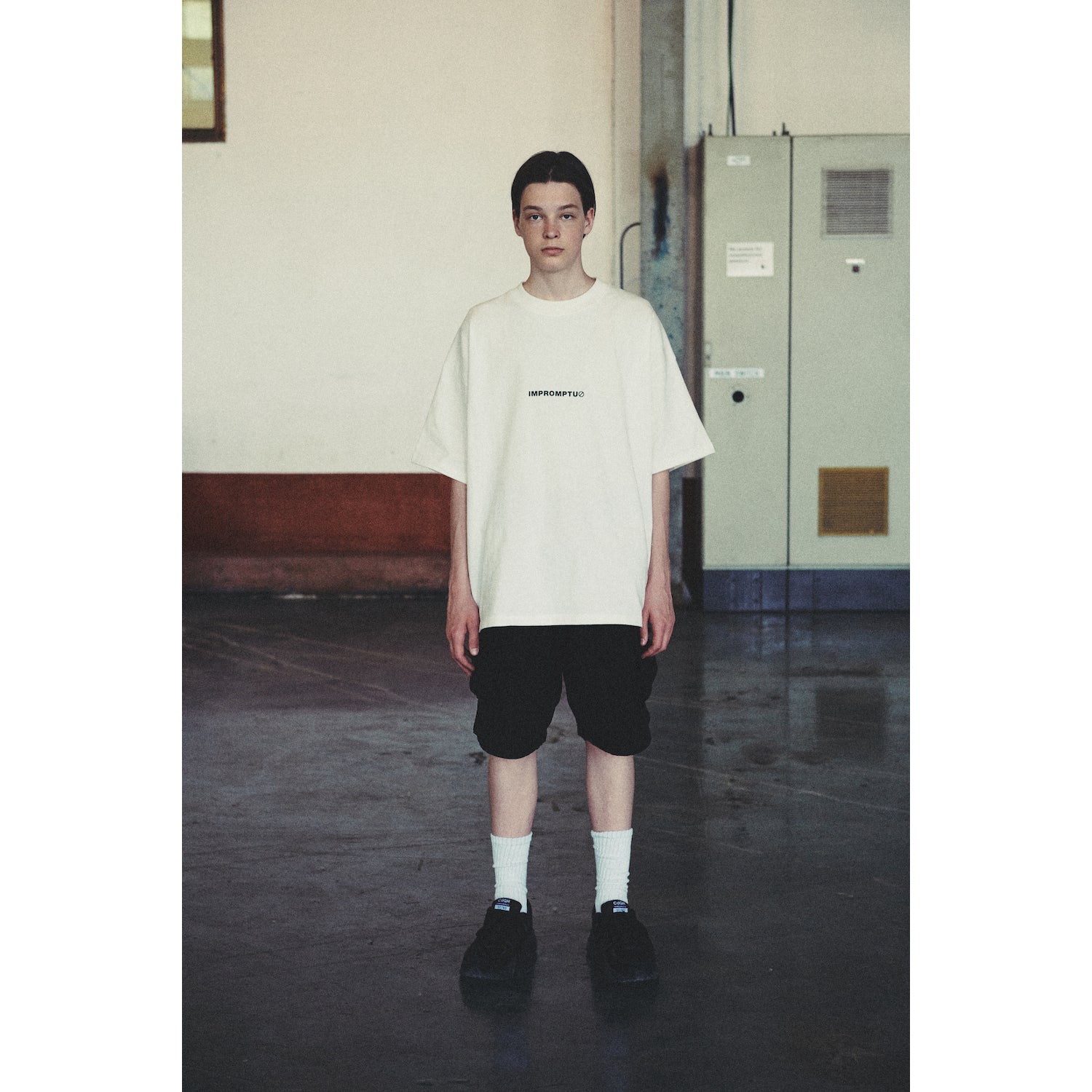 WIDE SHORT PANTS / BLACK